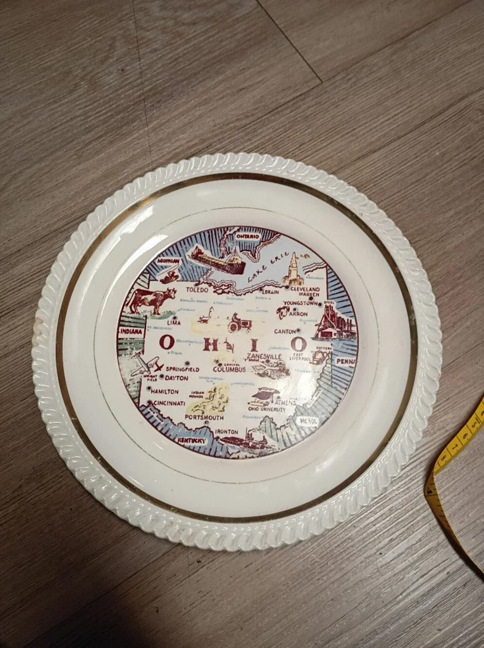 Ohio Decorative Serving Plate - White and Gold